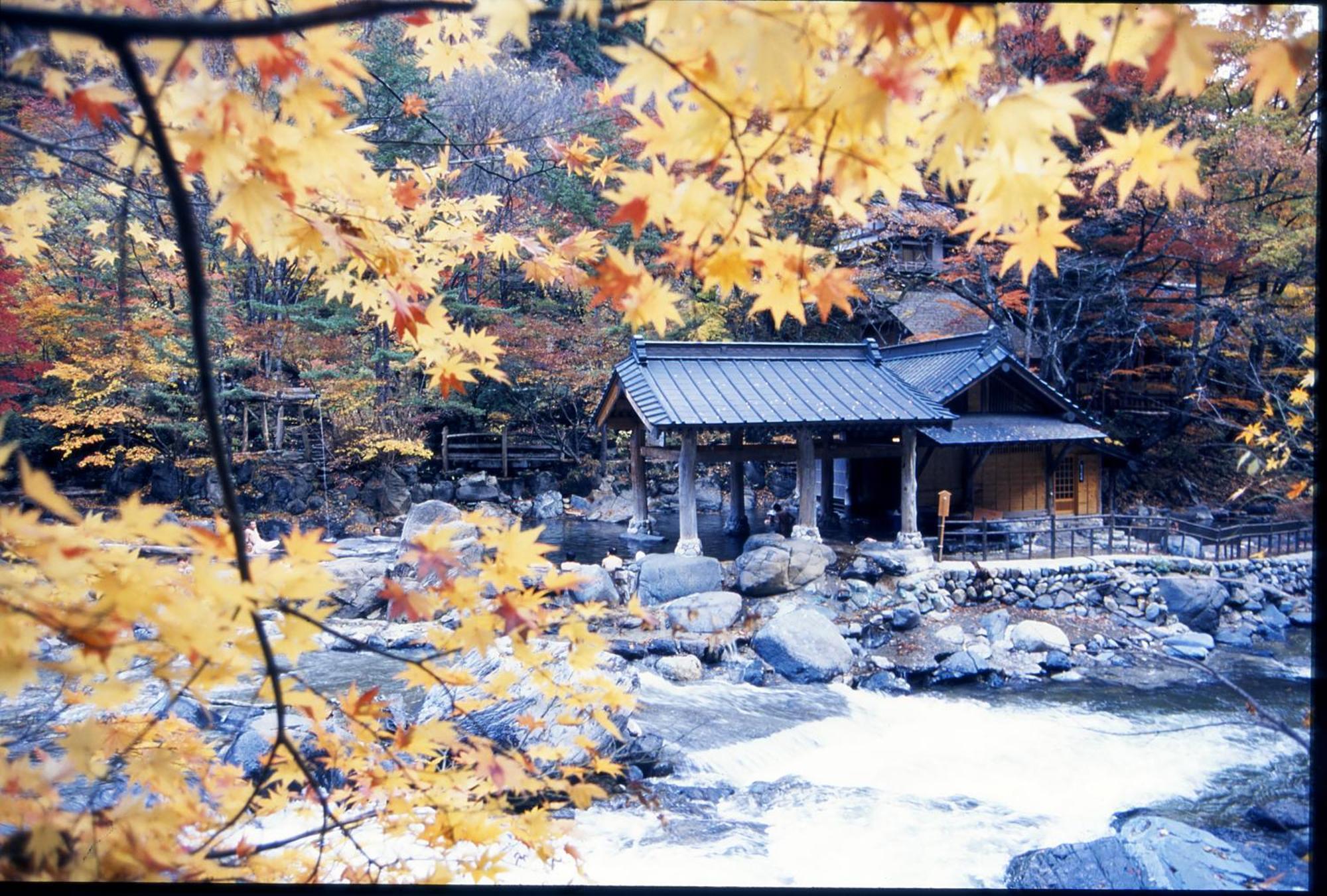 Hotel Takaragawa Onsen Ousenkaku Minakami Exteriér fotografie
