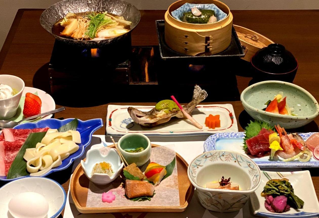 Hotel Takaragawa Onsen Ousenkaku Minakami Exteriér fotografie
