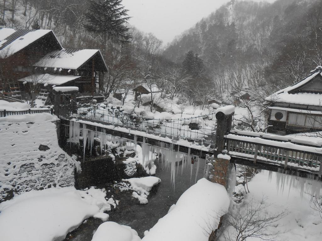 Hotel Takaragawa Onsen Ousenkaku Minakami Exteriér fotografie