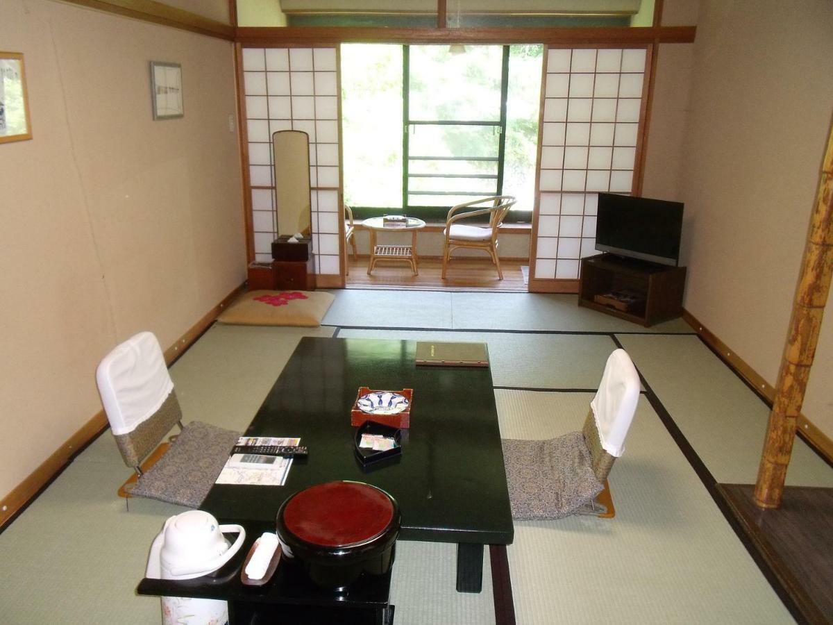 Hotel Takaragawa Onsen Ousenkaku Minakami Exteriér fotografie